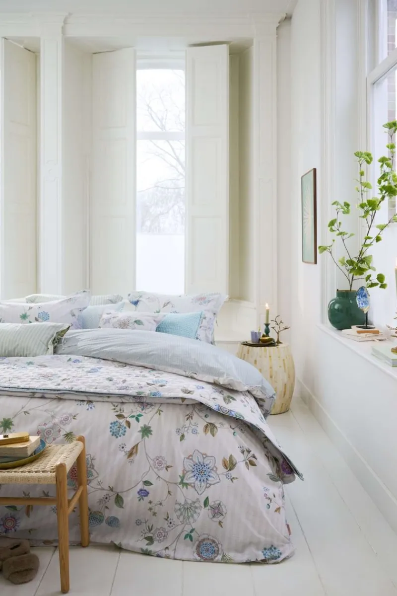 Pip Studio Plaids Und Quilts|Plaids Und Quilts|Quilt Flores Bailando Gebrochen Weiss