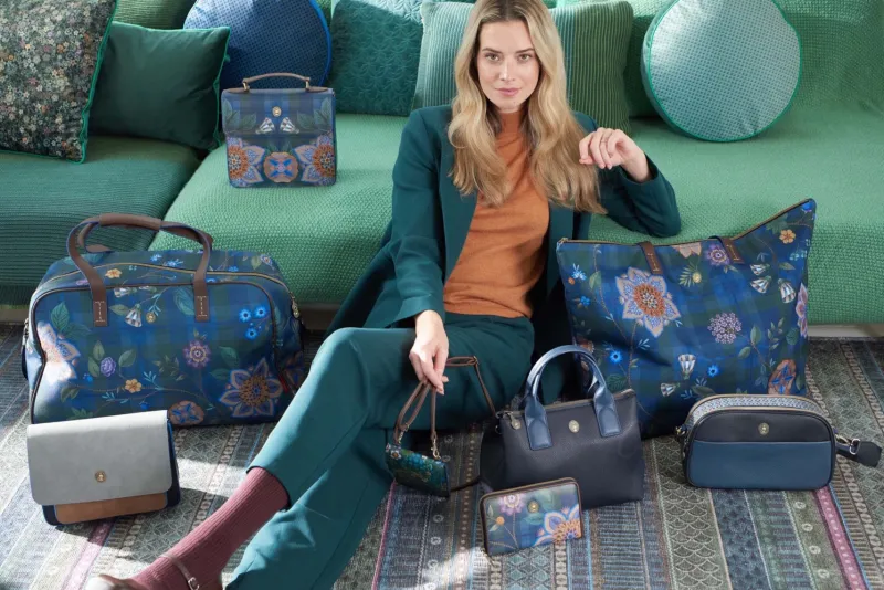 Pip Studio Taschen|Wochenendtaschen|Tilda Tragetasche Flores Felices Dunkel Blau