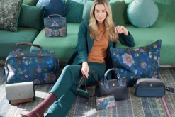 Pip Studio Taschen|Wochenendtaschen|Tovy Reisetaschen Mittelgross Flores Felices Dunkel Blau